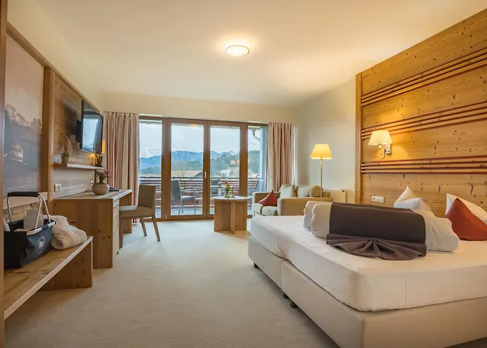 Hotel Gockelwirt Eisenberg (Bavaria)