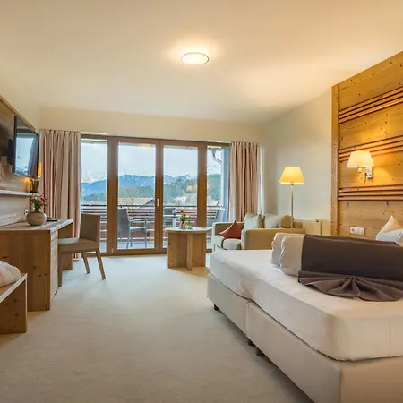 Hotel Gockelwirt Eisenberg (Bavaria)
