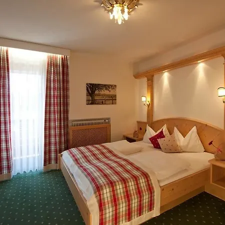Gockelwirt Szálloda
